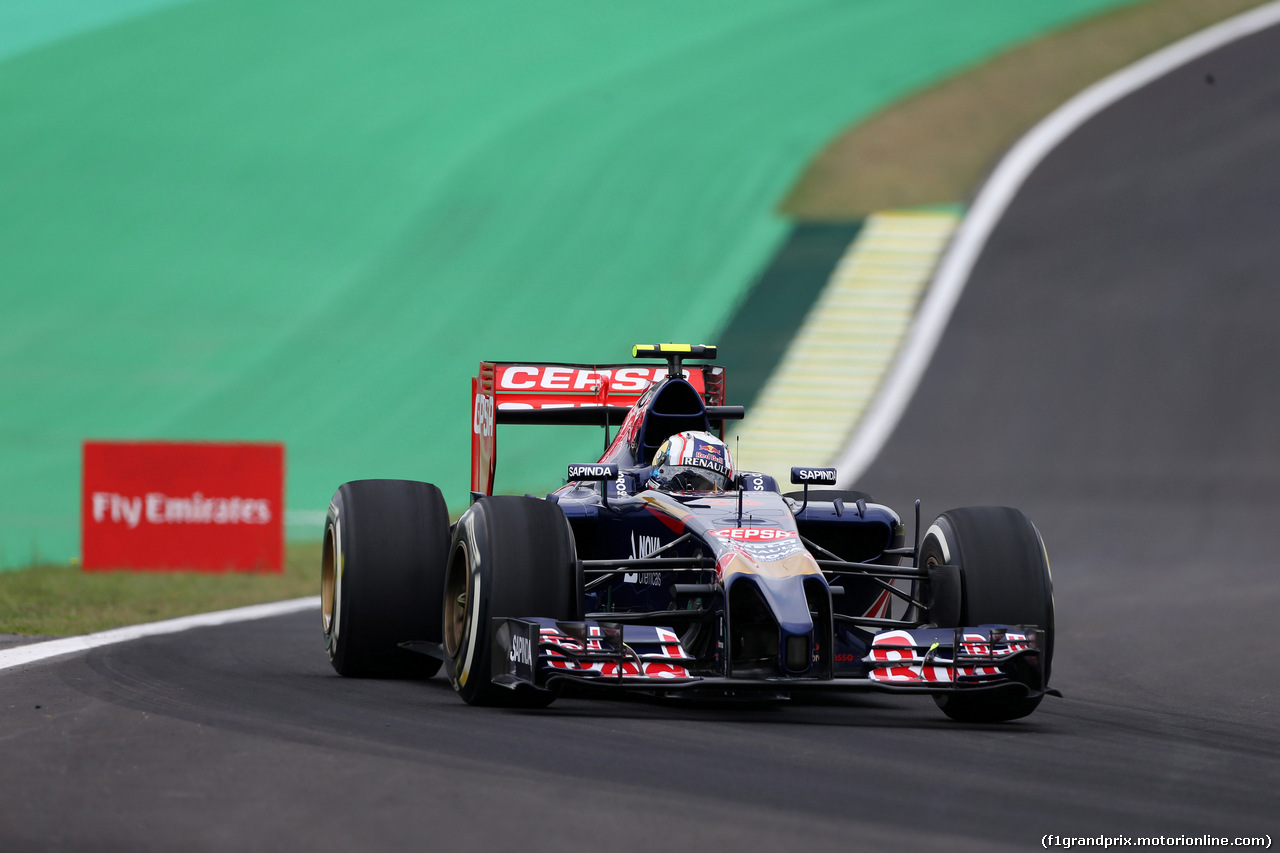 GP BRASILE, 07.11.2014 - Prove Libere 1, Daniil Kvyat (RUS) Scuderia Toro Rosso STR9