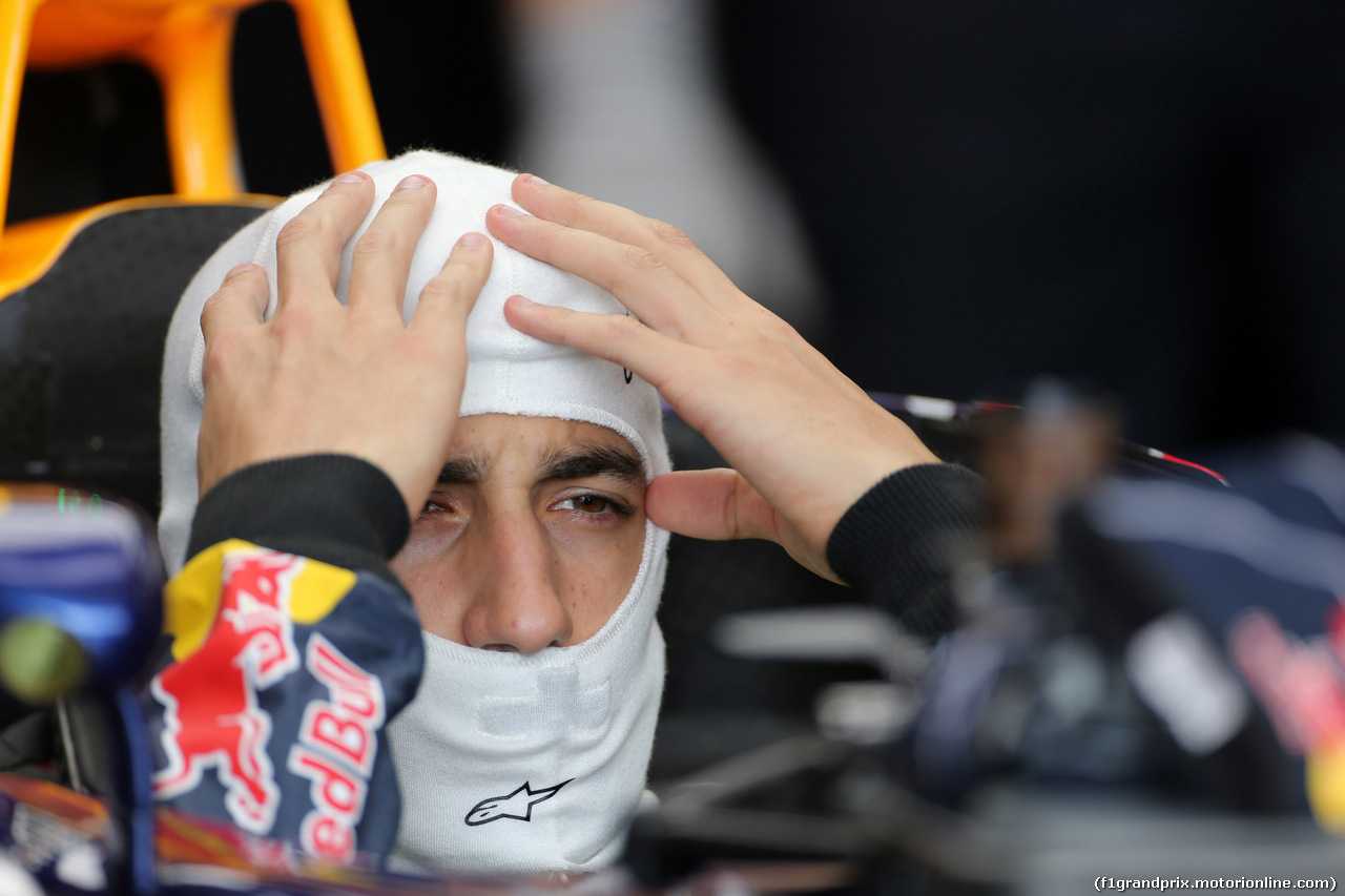GP BRASILE, 07.11.2014 - Prove Libere 2, Daniel Ricciardo (AUS) Red Bull Racing RB10