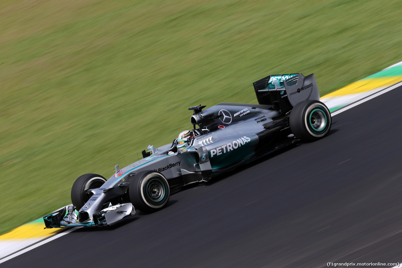 GP BRASILE, 07.11.2014 - Prove Libere 2, Lewis Hamilton (GBR) Mercedes AMG F1 W05