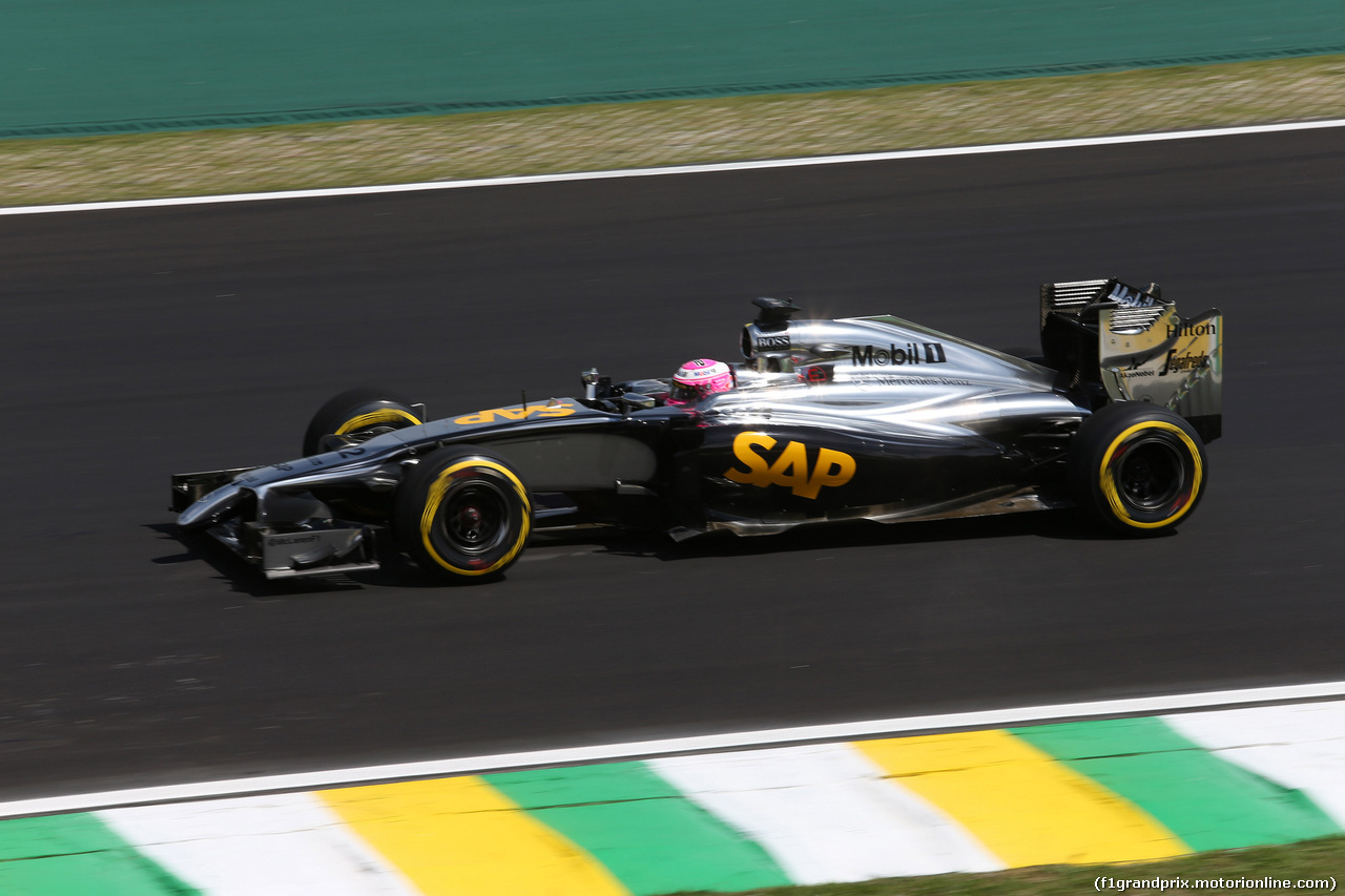 GP BRASILE, 07.11.2014 - Prove Libere 2, Jenson Button (GBR) McLaren Mercedes MP4-29