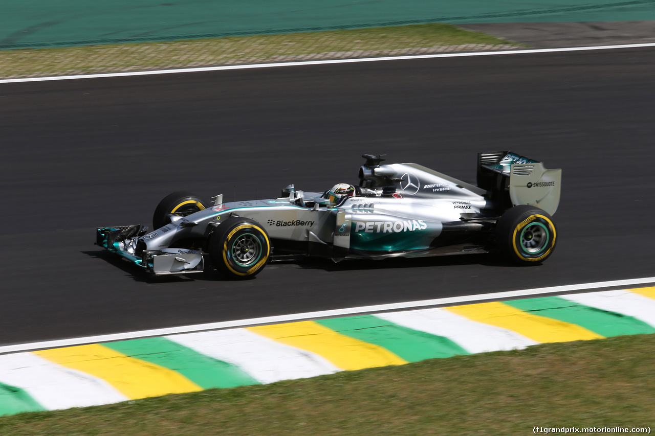 GP BRASILE, 07.11.2014 - Prove Libere 2, Lewis Hamilton (GBR) Mercedes AMG F1 W05