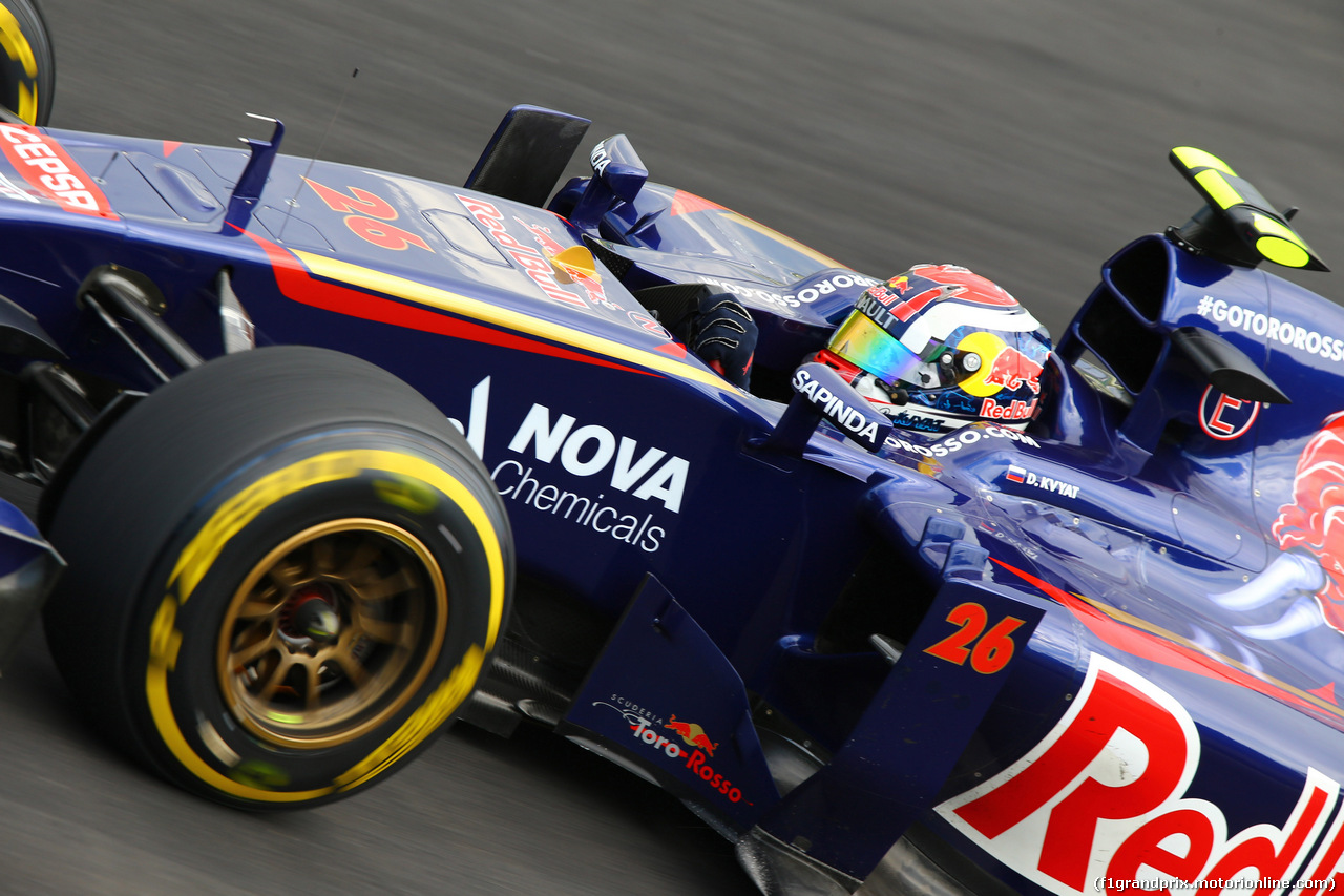 GP BRASILE, 07.11.2014 - Prove Libere 2, Daniil Kvyat (RUS) Scuderia Toro Rosso STR9