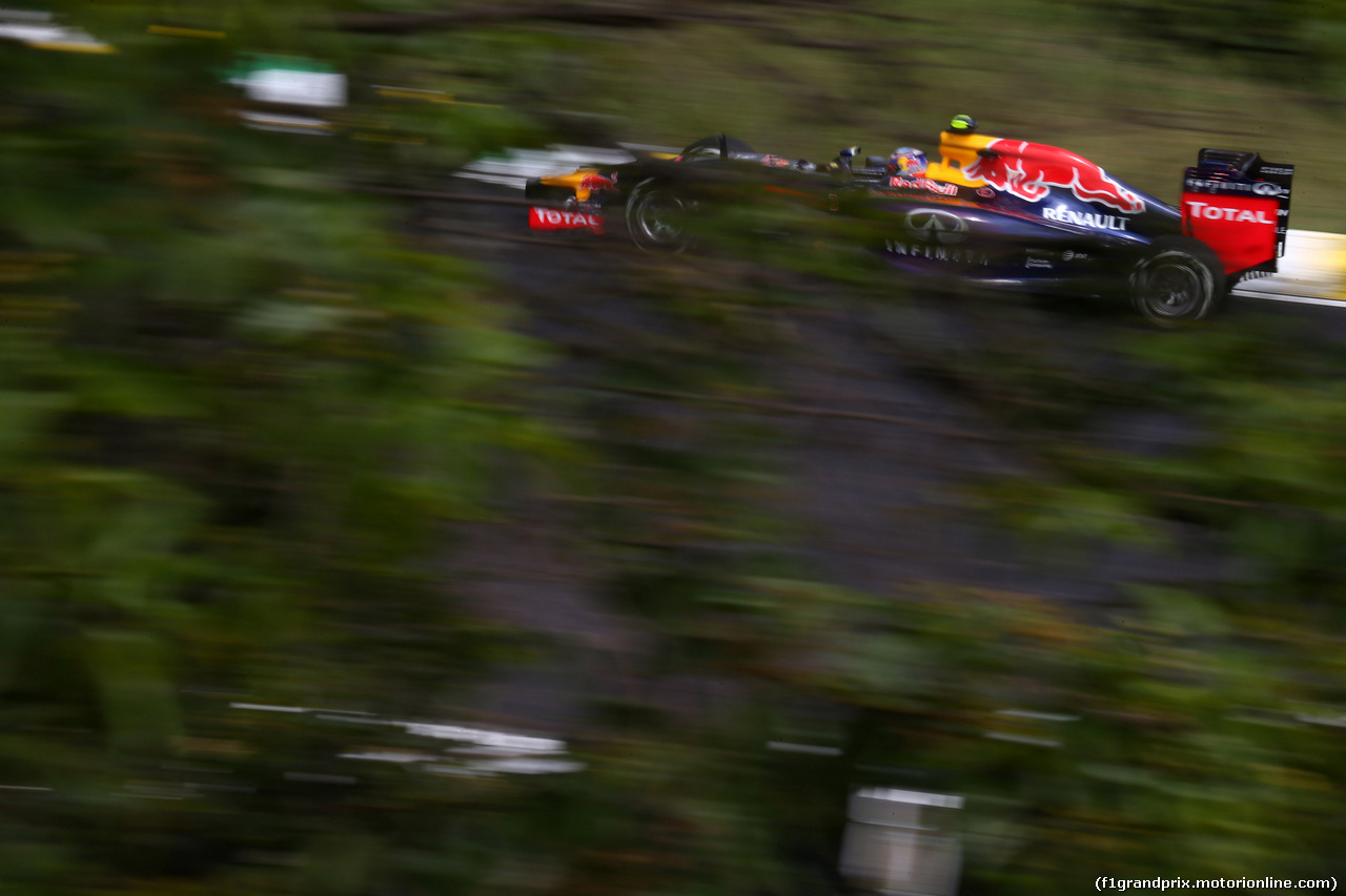 GP BRASILE, 07.11.2014 - Prove Libere 2, Daniel Ricciardo (AUS) Red Bull Racing RB10