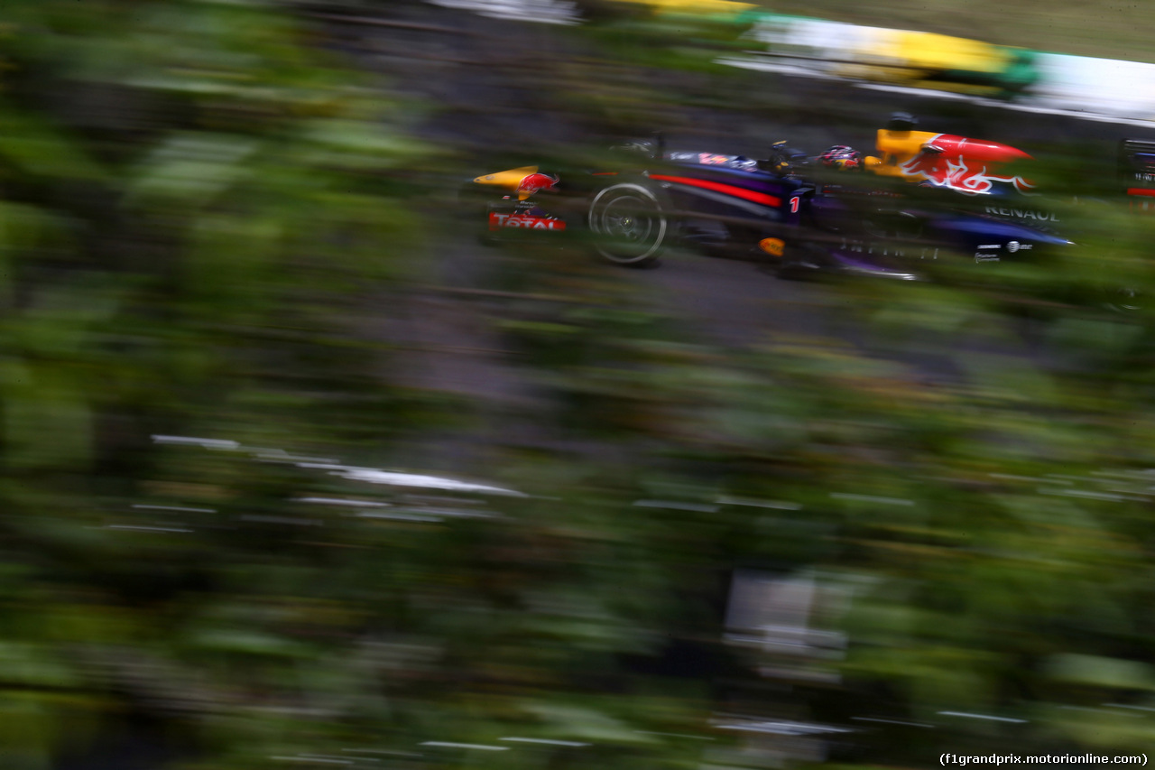 GP BRASILE, 07.11.2014 - Prove Libere 2, Sebastian Vettel (GER) Red Bull Racing RB10