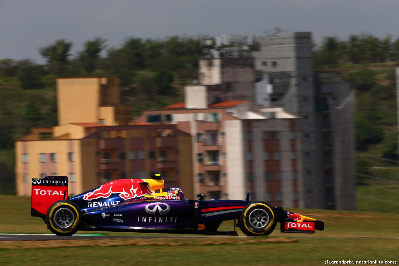 GP BRASILE, 07.11.2014 - Prove Libere 2, Daniel Ricciardo (AUS) Red Bull Racing RB10
