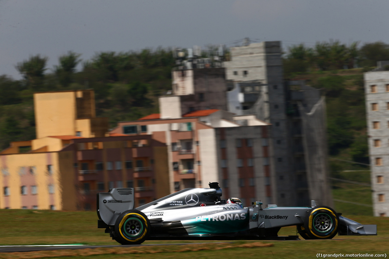 GP BRASILE, 07.11.2014 - Prove Libere 2, Lewis Hamilton (GBR) Mercedes AMG F1 W05