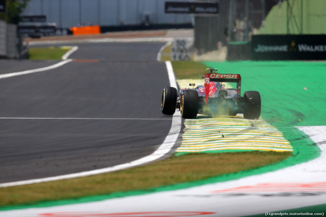 GP BRASILE, 07.11.2014 - Prove Libere 2, Daniil Kvyat (RUS) Scuderia Toro Rosso STR9