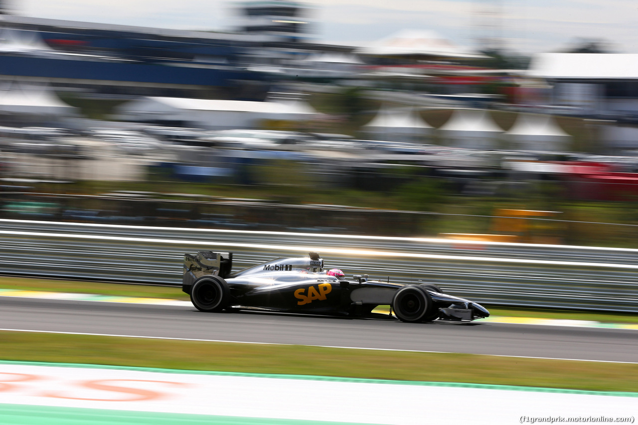 GP BRASILE, 07.11.2014 - Prove Libere 2, Jenson Button (GBR) McLaren Mercedes MP4-29