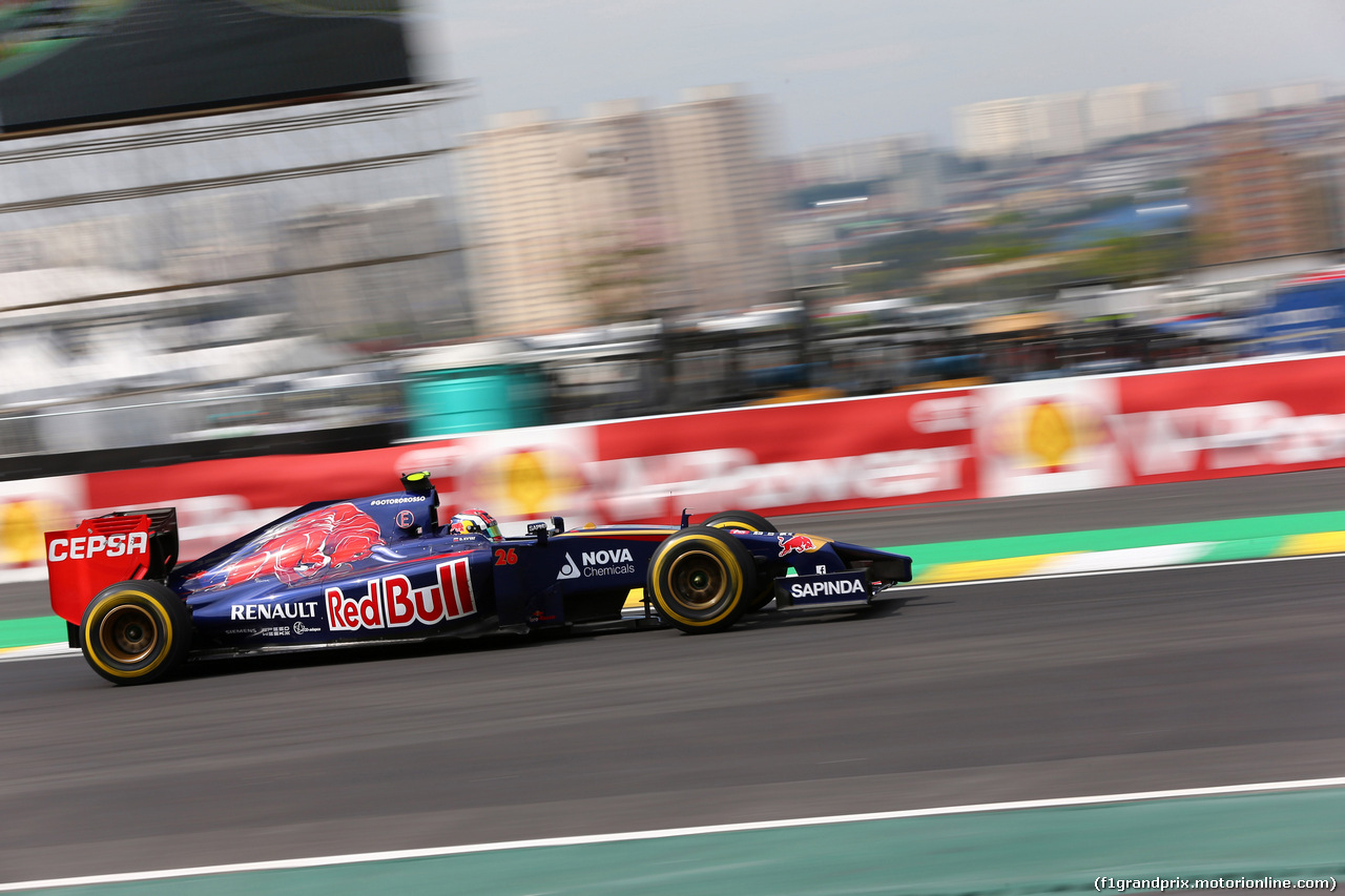 GP BRASILE, 07.11.2014 - Prove Libere 2, Daniil Kvyat (RUS) Scuderia Toro Rosso STR9