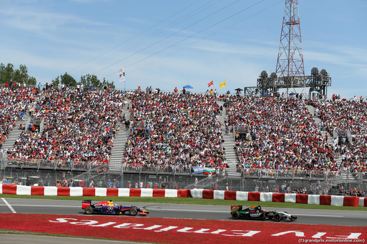 GP CANADA, 08.06.2014- Gara, Sebastian Vettel (GER) Red Bull Racing RB10 e Nico Hulkenberg (GER) Sahara Force India F1 VJM07