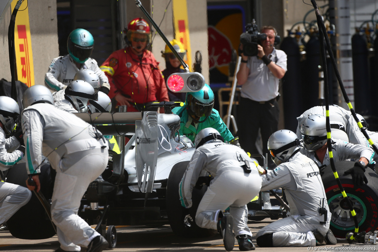 GP CANADA, 08.06.2014- Gara, Pit stop, Nico Rosberg (GER) Mercedes AMG F1 W05