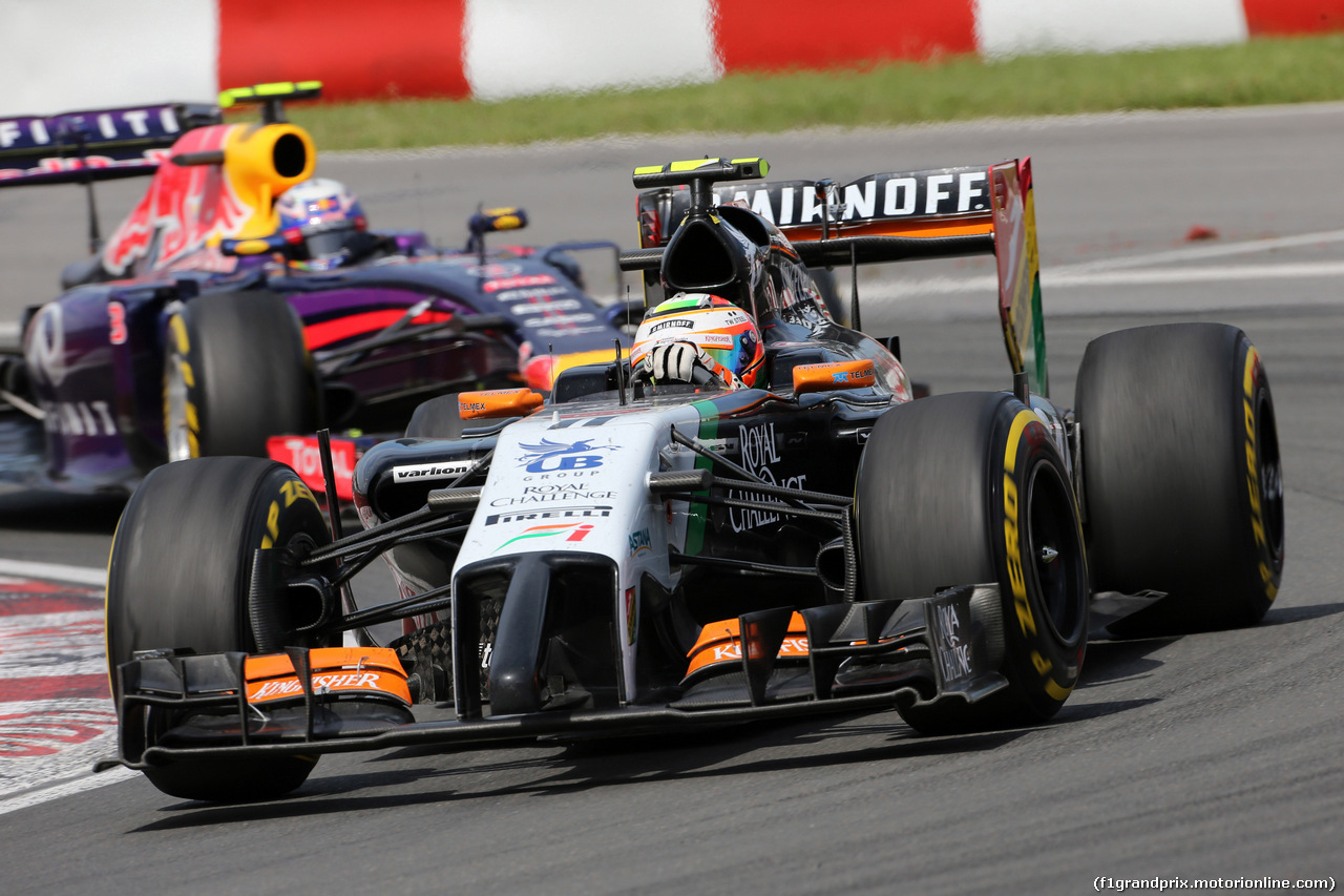 GP CANADA, 08.06.2014- Gara, Sergio Perez (MEX) Sahara Force India F1 VJM07 davanti a Daniel Ricciardo (AUS) Red Bull Racing RB10