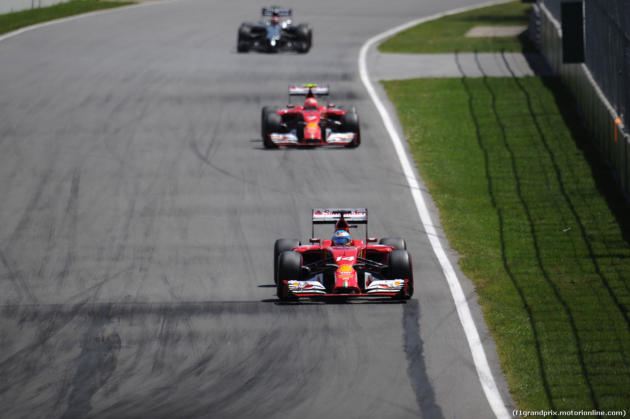 GP CANADA, 08.06.2014- Gara, Fernando Alonso (ESP) Ferrari F14-T davanti a Kimi Raikkonen (FIN) Ferrari F14-T