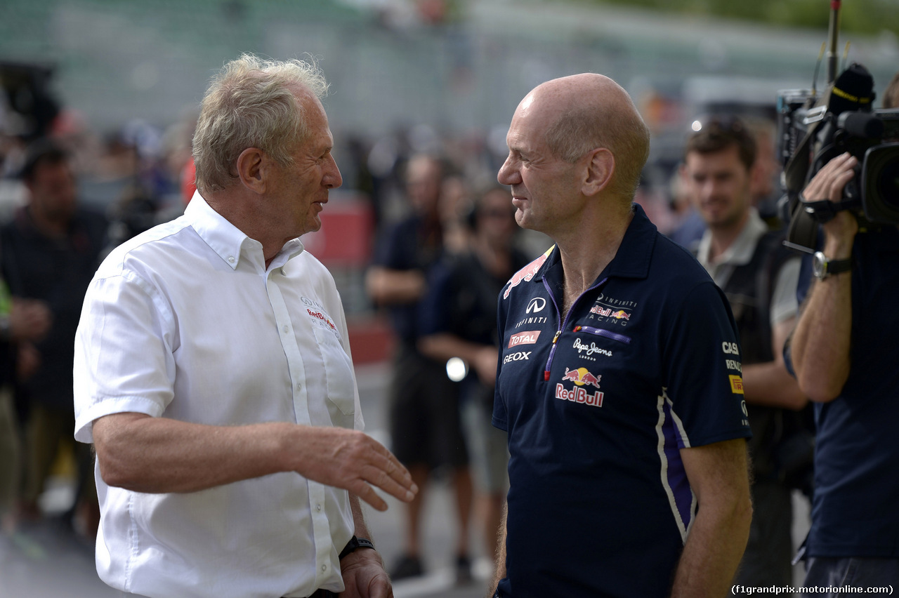 GP CANADA, 08.06.2014- Festeggiamenti, Daniel Ricciardo (AUS) Red Bull Racing RB10 vincitore e terzo Sebastian Vettel (GER) Red Bull Racing RB10 with Helmut Marko (AUT), Red Bull Racing, Red Bull Advisor e Adrian Newey (GBR), Red Bull Racing , Technical Operations Director
