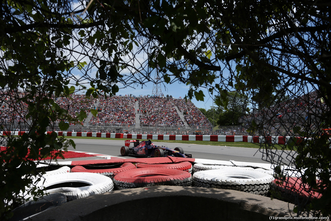 GP CANADA, 07.06.2014- Qualifiche, Daniil Kvyat (RUS) Scuderia Toro Rosso STR9
