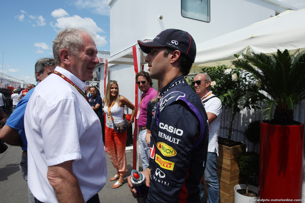 GP CANADA, 07.06.2014- Qualifiche, Helmut Marko (AUT), Red Bull Racing, Red Bull Advisor e Daniel Ricciardo (AUS) Red Bull Racing RB10