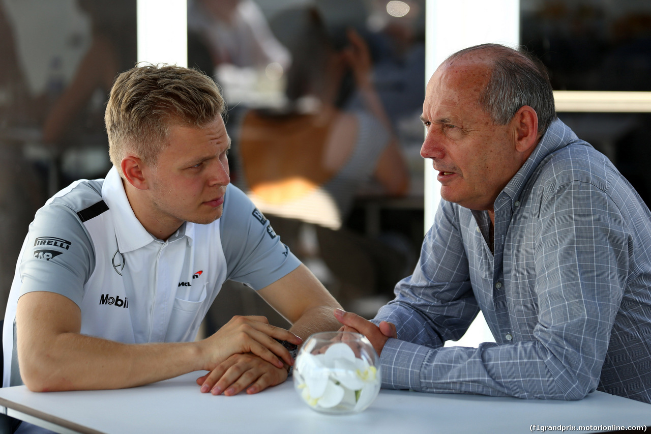 GP CANADA, 07.06.2014- Kevin Magnussen (DEN) McLaren Mercedes MP4-29 Ron Dennis (GBR) McLaren Executive Chairman