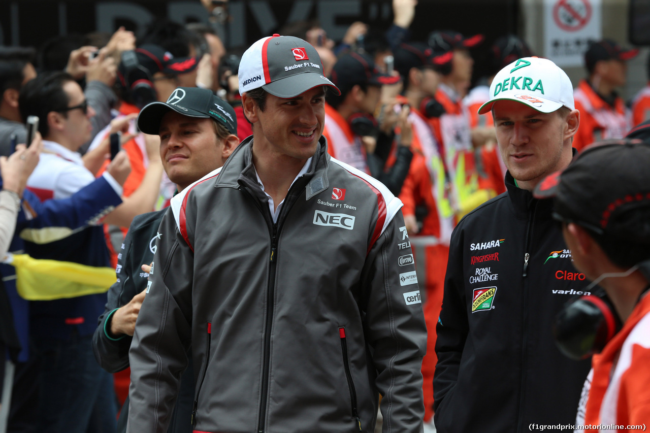 GP CINA, 20.04.2014- Drivers parade, Adrian Sutil (GER) Sauber F1 Team C33