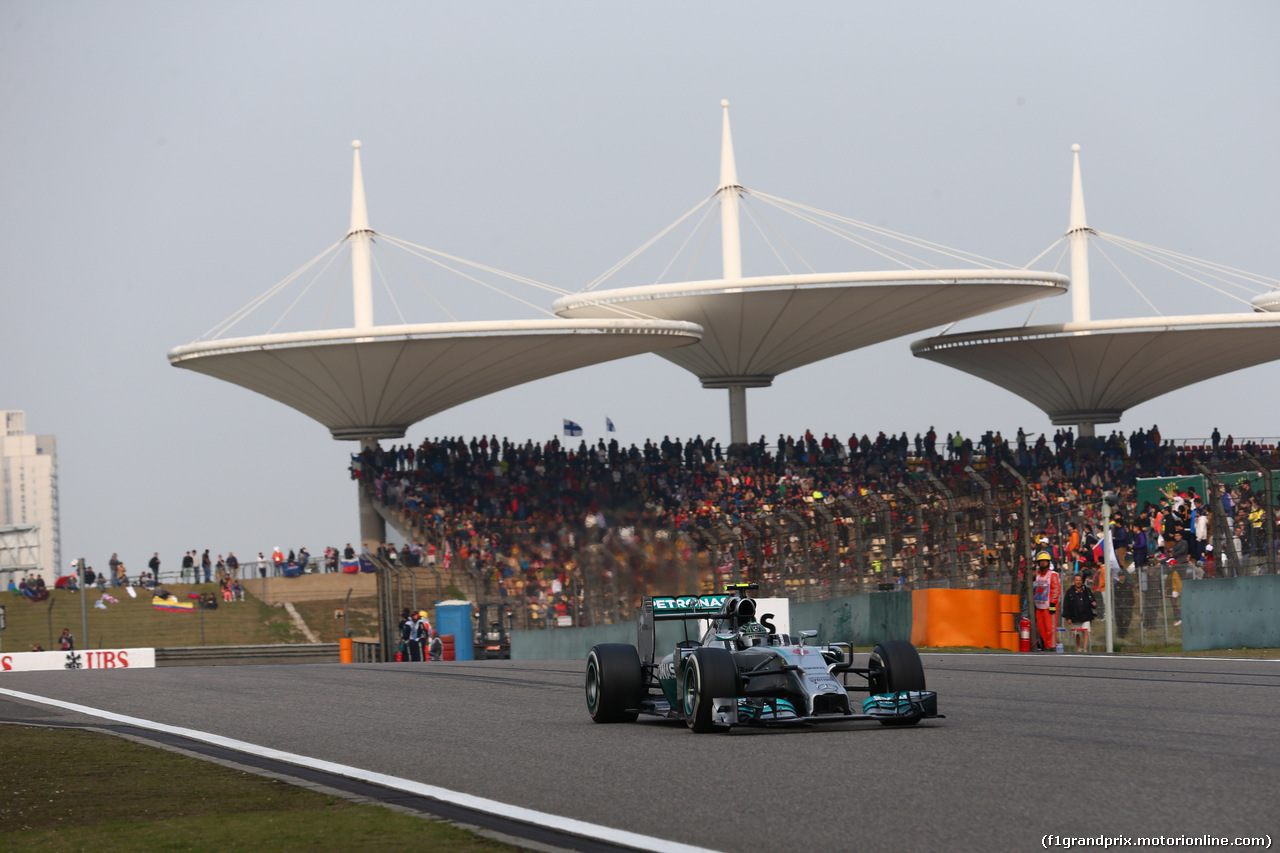 GP CINA, 20.04.2014- Gara, Nico Rosberg (GER) Mercedes AMG F1 W05