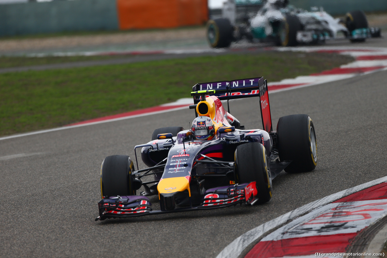GP CINA, 20.04.2014- Gara, Daniel Ricciardo (AUS) Infiniti Red Bull Racing RB10