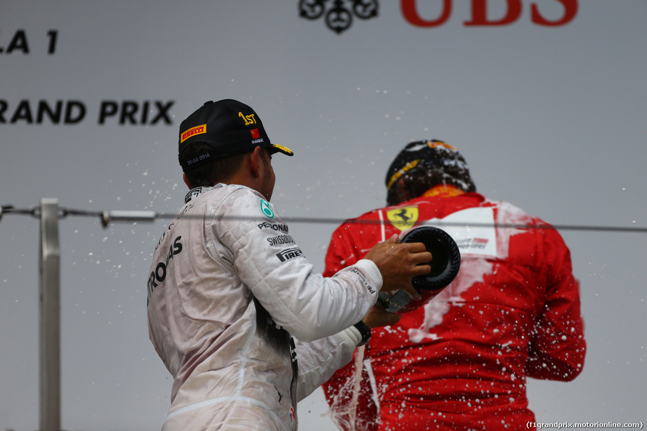 GP CINA, 20.04.2014- The Podium, 3rd Fernando Alonso (ESP) Ferrari F14T with Lewis Hamilton (GBR) Mercedes AMG F1 W05