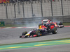 GP CINA, 20.04.2014- Gara, Sebastian Vettel (GER) Infiniti Red Bull Racing RB10 e Fernando Alonso (ESP) Ferrari F14T