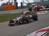 GP CINA, 20.04.2014- Gara,  Romain Grosjean (FRA) Lotus F1 Team E22 e Fernando Alonso (ESP) Ferrari F14T
