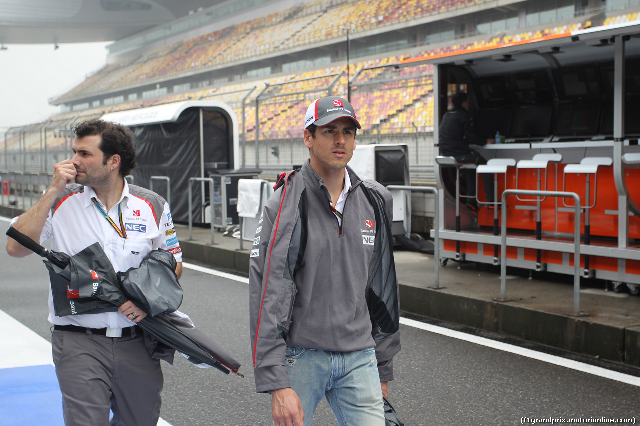 GP CINA, 17.04.2014- Adrian Sutil (GER) Sauber F1 Team C33