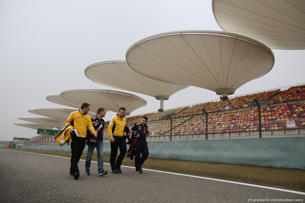 GP CINA, 17.04.2014- Sebastian Vettel (GER) Infiniti Red Bull Racing RB10