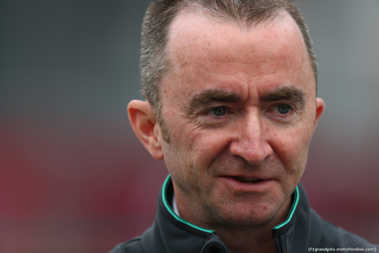 GP CINA, 17.04.2014- Paddy Lowe (GBR) Mercedes AMG F1 Executive Director