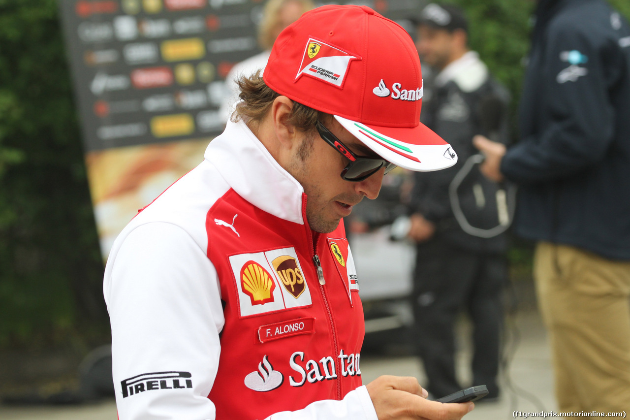 GP CINA, 17.04.2014- Fernando Alonso (ESP) Ferrari F14T