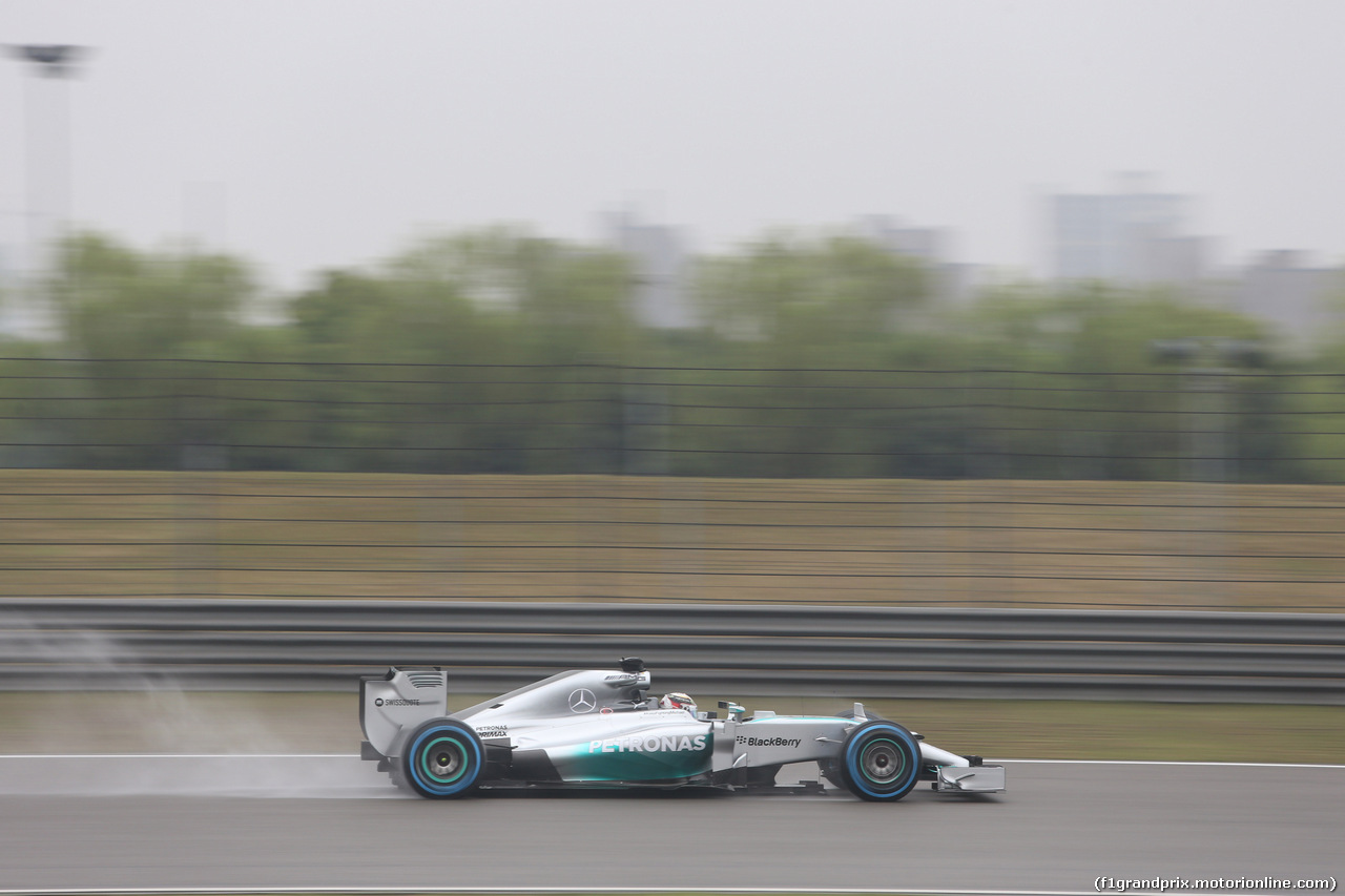GP CINA, 19.04.2014- Prove Libere 3, Lewis Hamilton (GBR) Mercedes AMG F1 W05