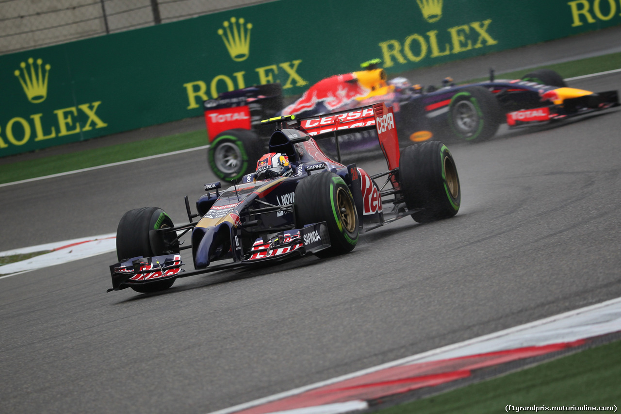 GP CINA, 19.04.2014- Prove Libere 3, Daniil Kvyat (RUS) Scuderia Toro Rosso STR9