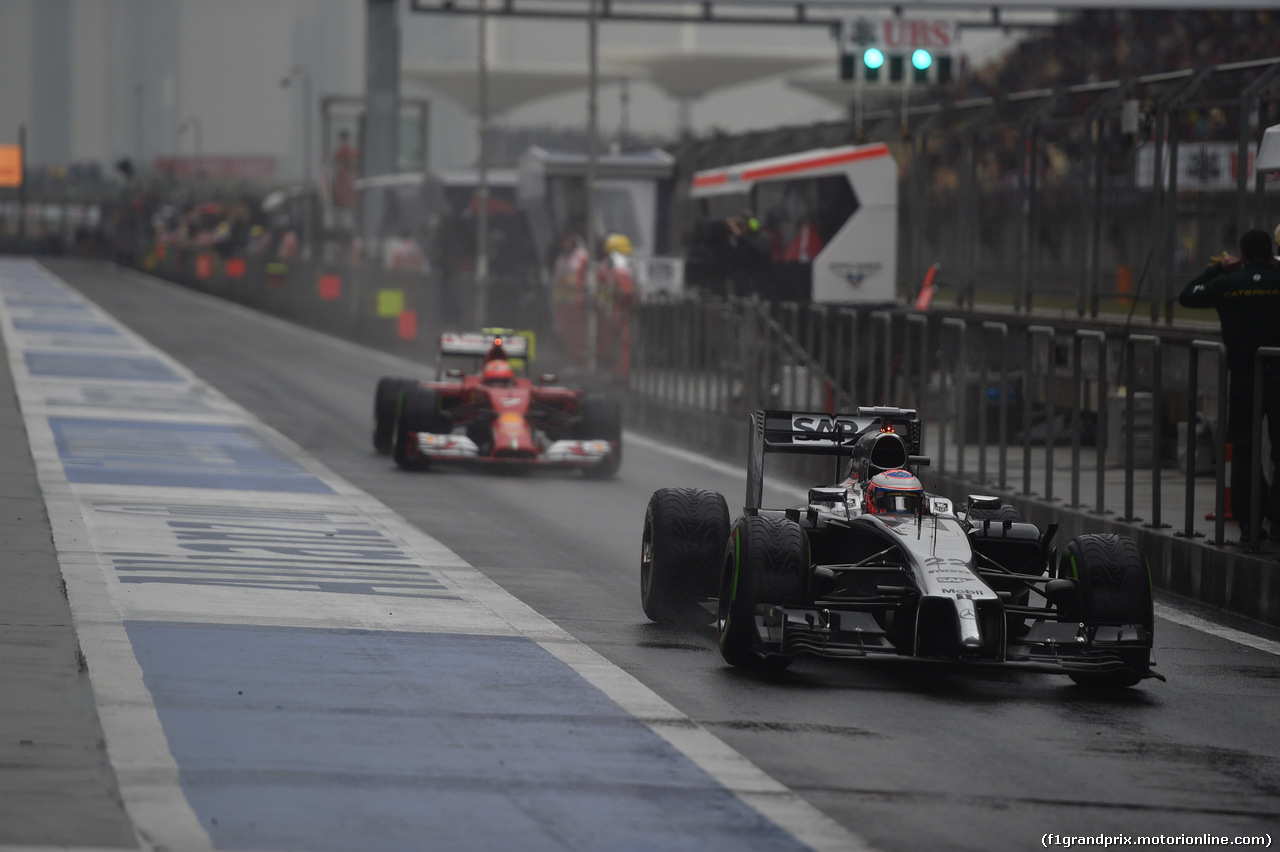 GP CINA, 19.04.2014- Qualifiche, Jenson Button (GBR) McLaren Mercedes MP4-29