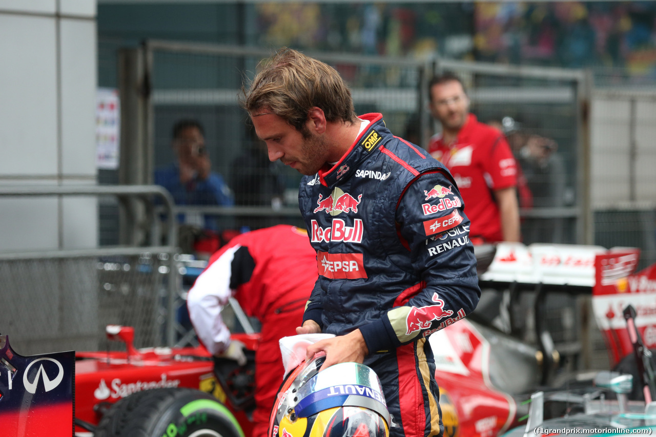 GP CINA, 19.04.2014- Qualifiche, Jean-Eric Vergne (FRA) Scuderia Toro Rosso STR9