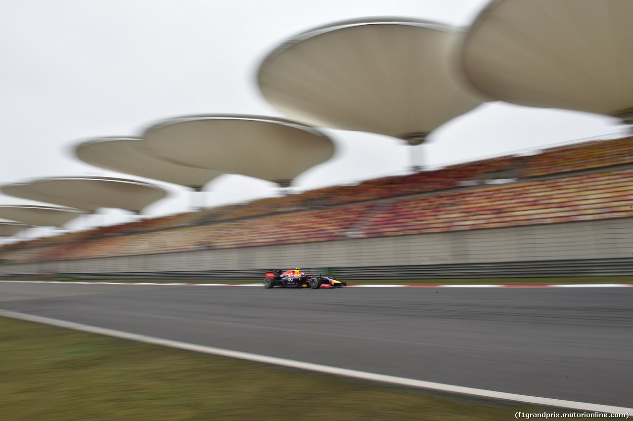 GP CINA, 18.04.2014- Prove Libere 1, Daniel Ricciardo (AUS) Infiniti Red Bull Racing RB10