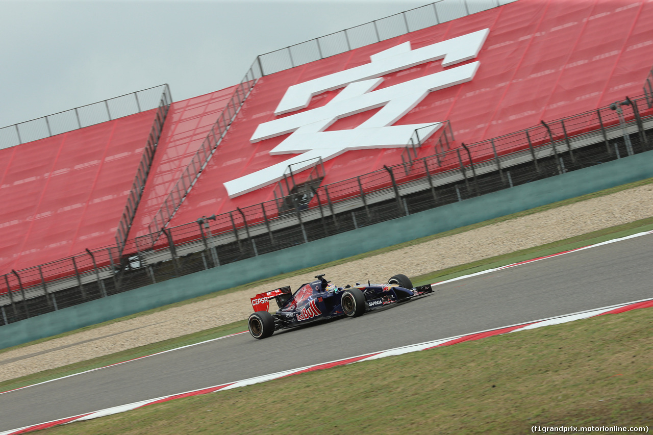 GP CINA, 18.04.2014- Prove Libere 1, Jean-Eric Vergne (FRA) Scuderia Toro Rosso STR9