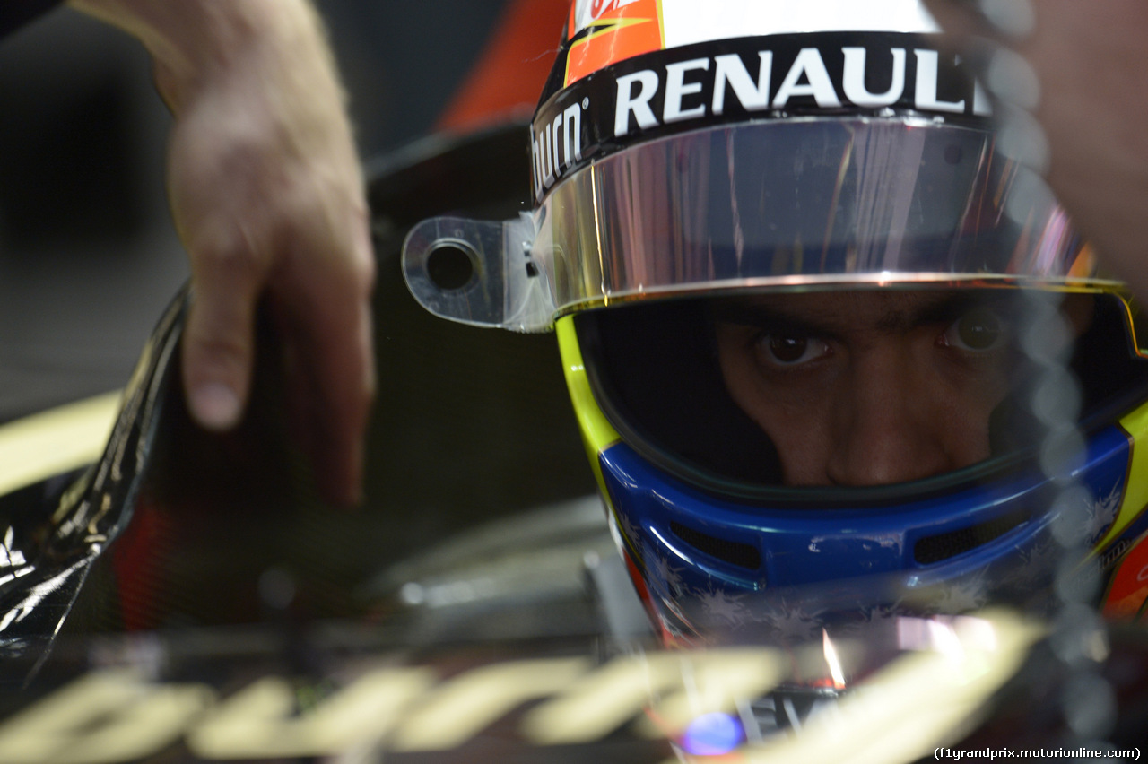 GP CINA, 18.04.2014- Prove Libere 1, Pastor Maldonado (VEN) Lotus F1 Team, E22