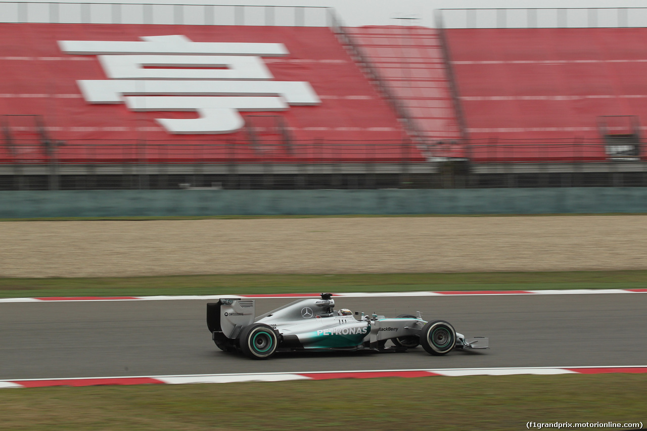 GP CINA, 18.04.2014- Prove Libere 1, Lewis Hamilton (GBR) Mercedes AMG F1 W05