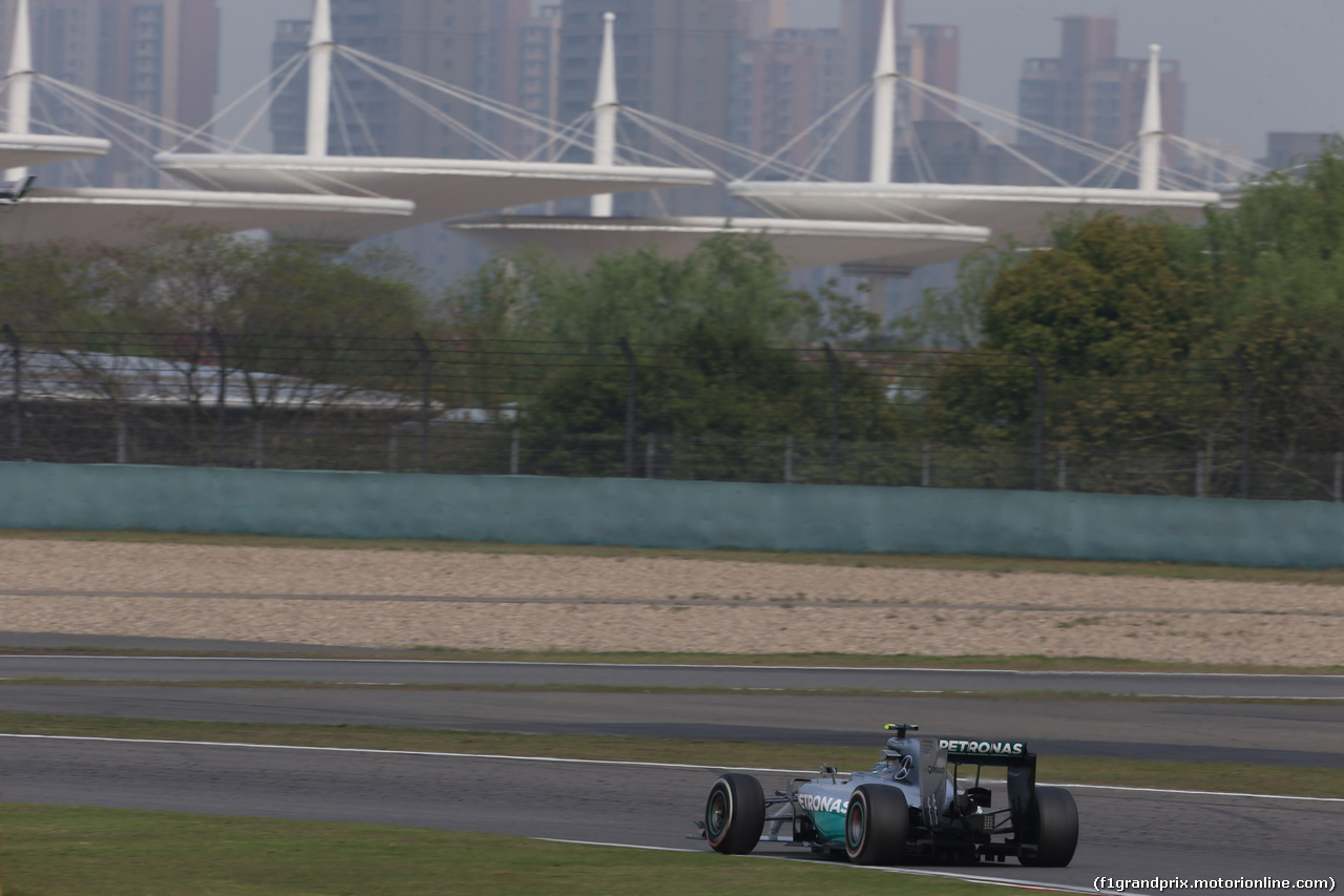 GP CINA, 18.04.2014- Prove Libere 2, Nico Rosberg (GER) Mercedes AMG F1 W05