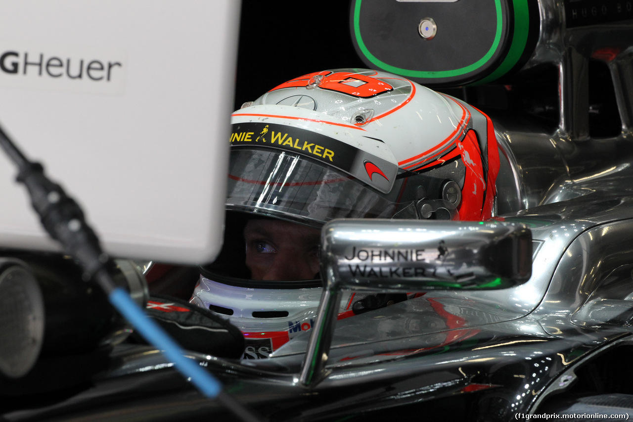 GP CINA, 18.04.2014- Prove Libere 2, Kevin Magnussen (DEN) McLaren Mercedes MP4-29
