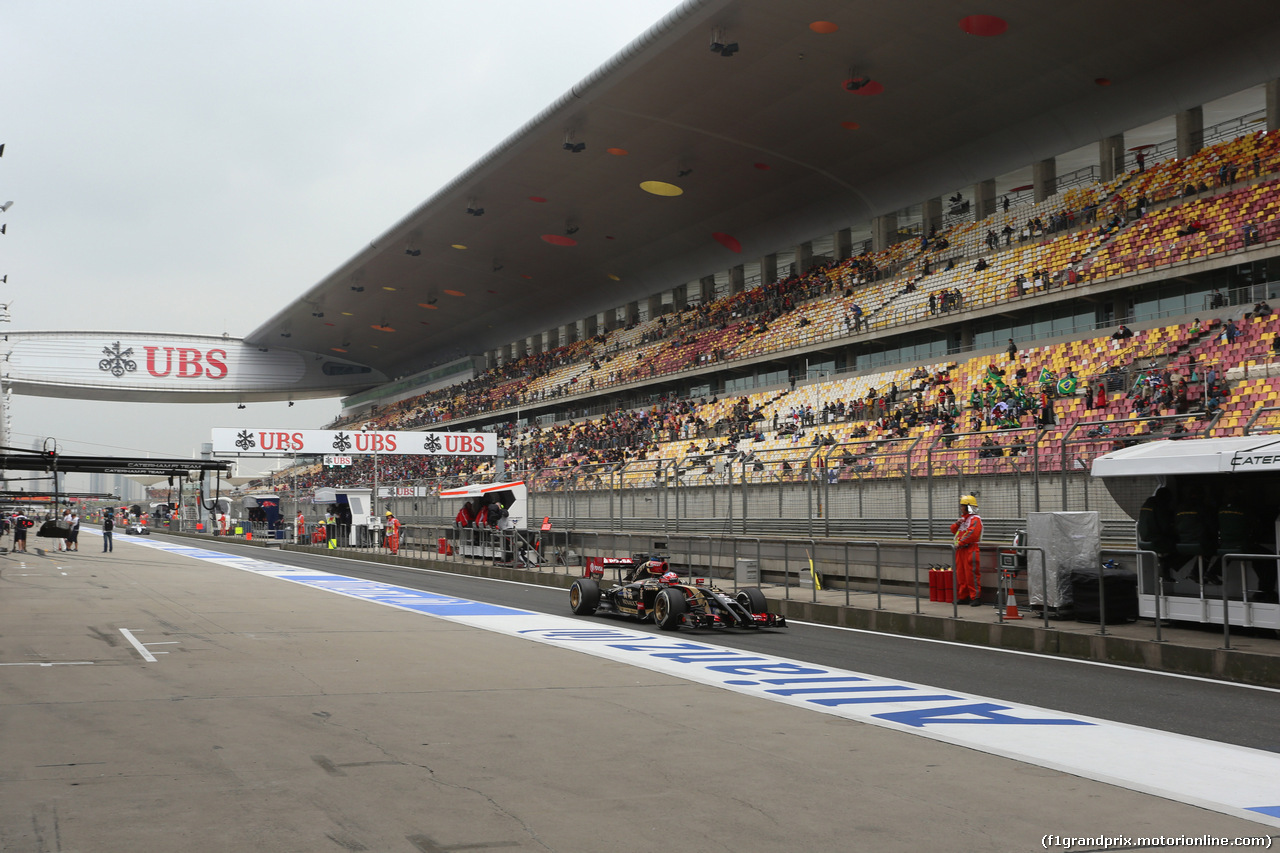 GP CINA, 18.04.2014- Prove Libere 2, Romain Grosjean (FRA) Lotus F1 Team E22