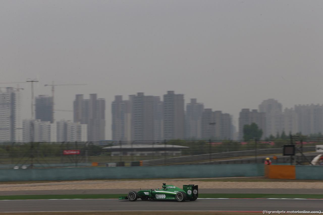 GP CINA, 18.04.2014- Prove Libere 2, Kamui Kobayashi (JPN) Caterham F1 Team CT05