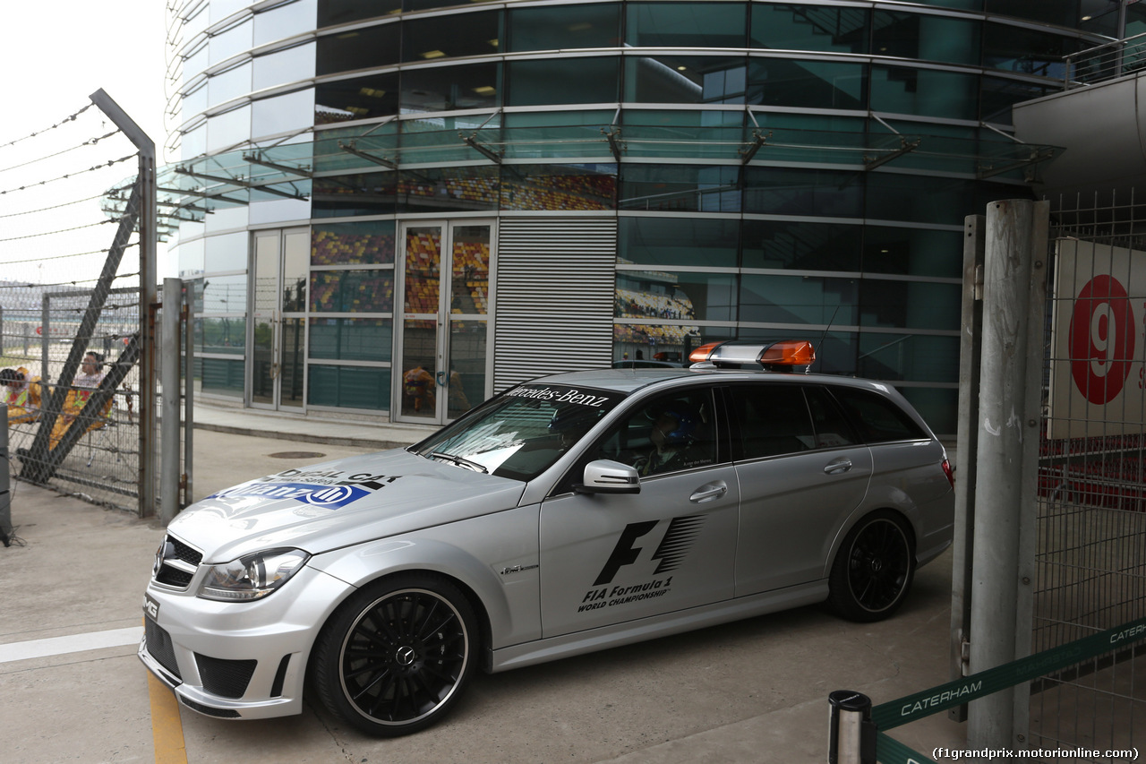 GP CINA, 18.04.2014- Prove Libere 2, The Medical Car