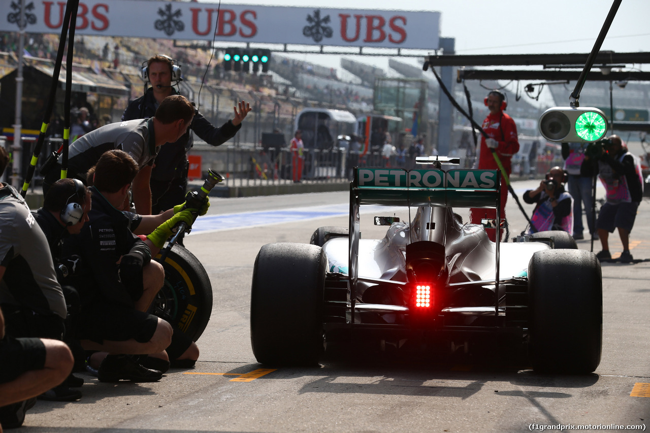 GP CINA, 18.04.2014- Prove Libere 2, Lewis Hamilton (GBR) Mercedes AMG F1 W05