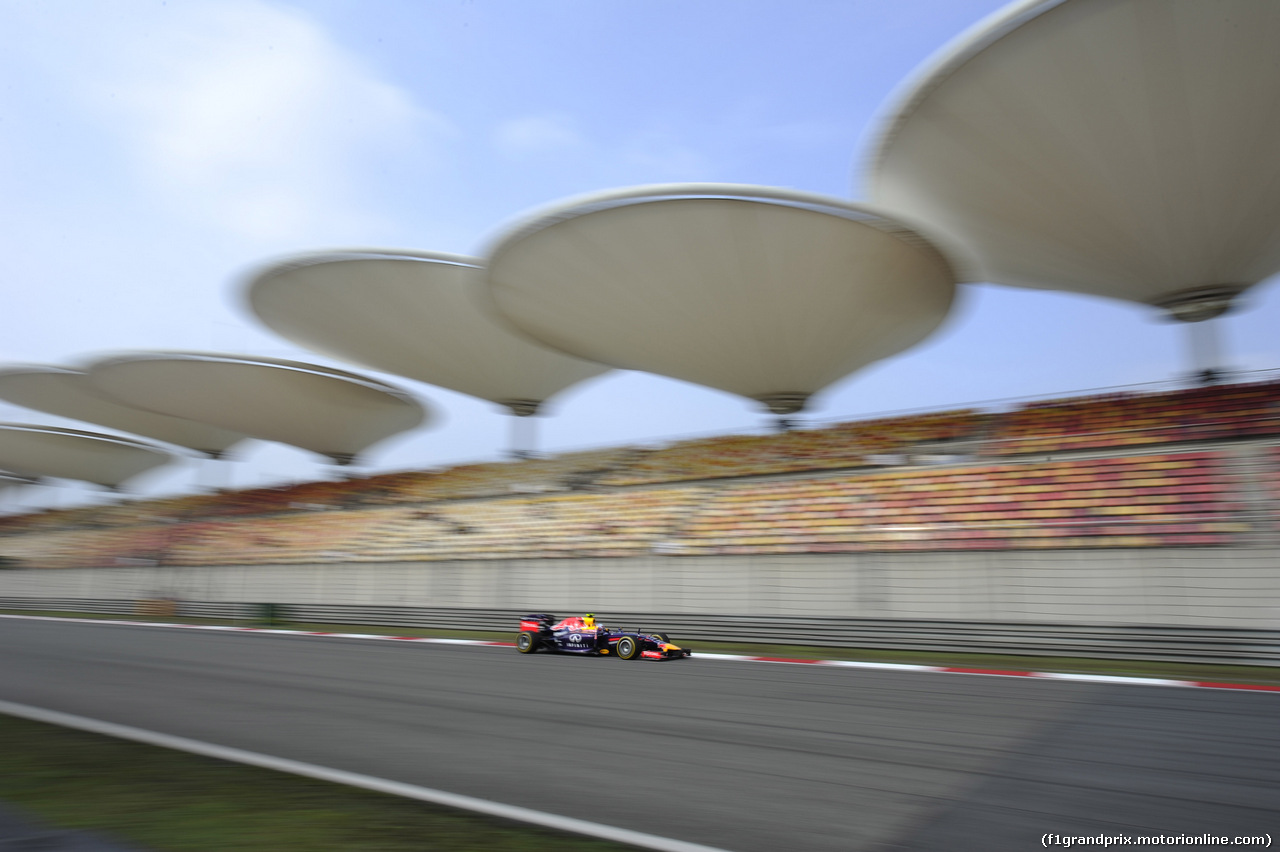 GP CINA, 18.04.2014- Prove Libere 2, Daniel Ricciardo (AUS) Infiniti Red Bull Racing RB10