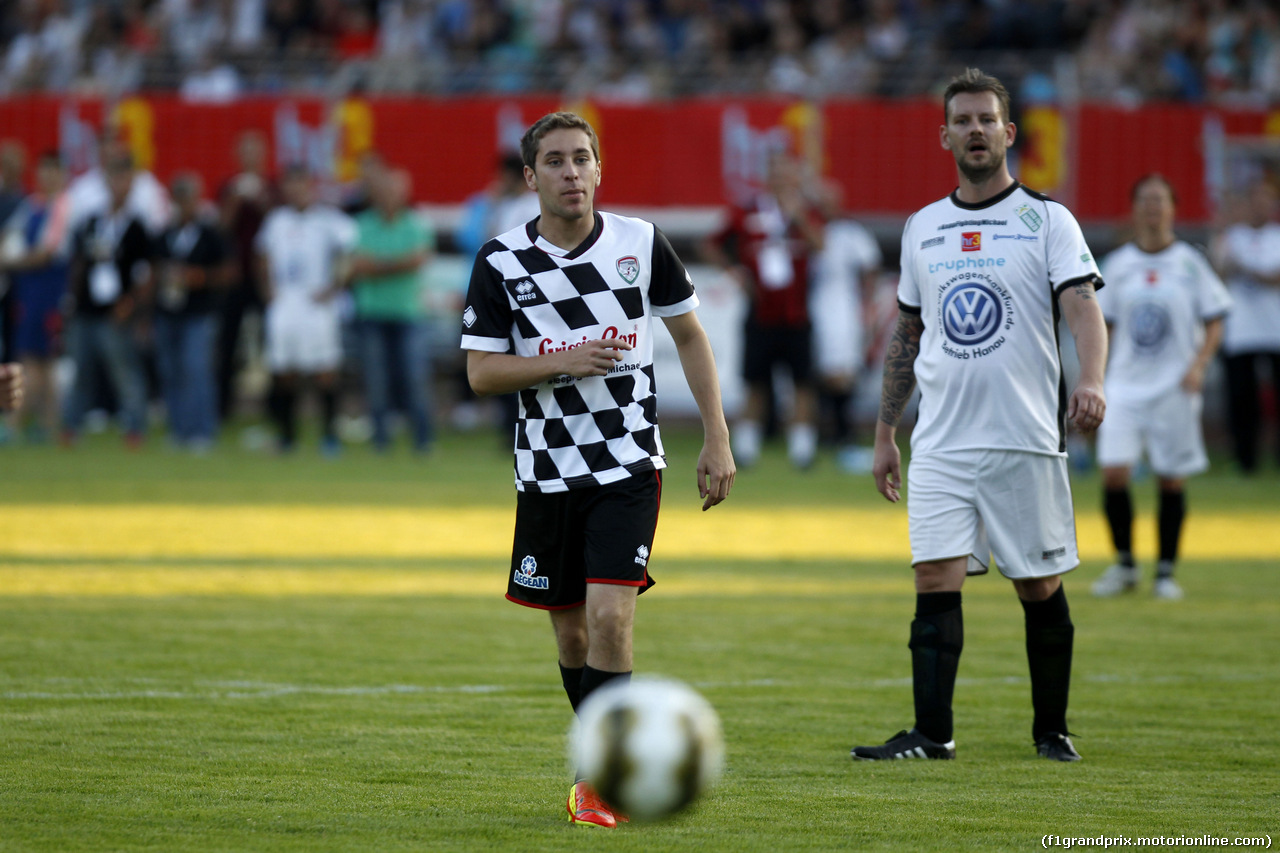 GP GERMANIA, Robin Frijns (NLD) Caterham Test e Reserve Driver, Kick f¸r Kinder at Hanau. 
16.07.2014. Formula 1 World Championship, Rd 10, German Grand Prix, Hockenheim, Germany, Wednesday Soccer.