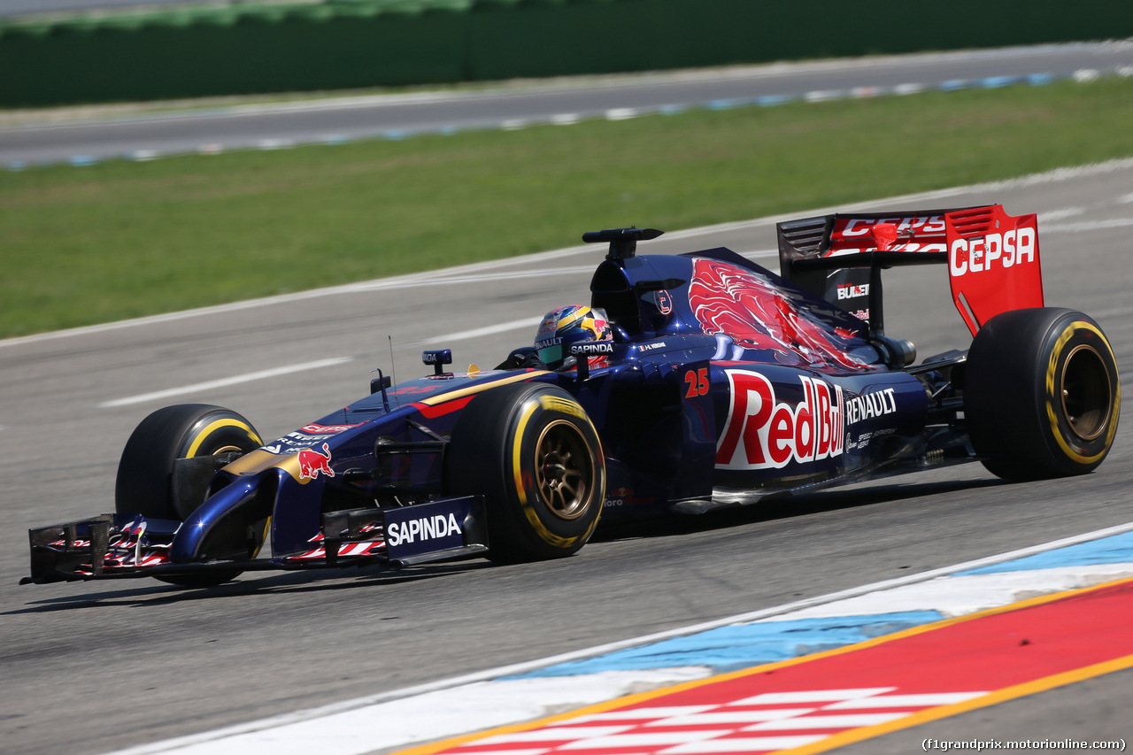 GP GERMANIA, Jean-Eric Vergne (FRA) Scuderia Toro Rosso STR9.
19.07.2014. Formula 1 World Championship, Rd 10, German Grand Prix, Hockenheim, Germany, Qualifiche Day.