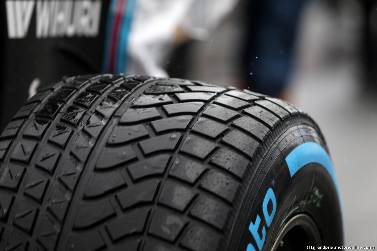 GP GIAPPONE, 05.10.2014 - Gara, Pirelli Tyre