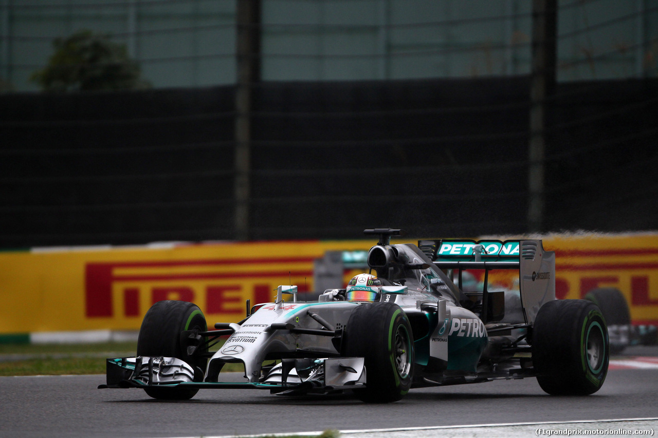 GP GIAPPONE, 05.10.2014 - Gara, Lewis Hamilton (GBR) Mercedes AMG F1 W05